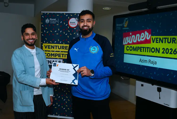  Azim Raja, founder of Teek It pictured with certificate 
